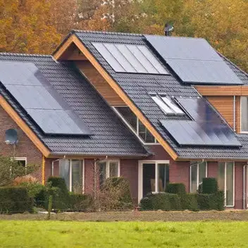 Solárny strešný hák